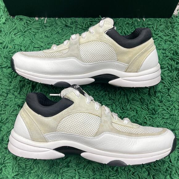 Chanel trainer sneakers - Gem Chanel Low Top Trainer Sneakers Shoes Suede White Black (W) size 43 Pre Owned